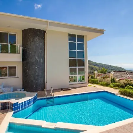 4 Bedroom - White Village 알란야