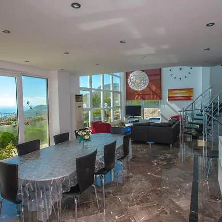 빌라 4 Bedroom - White Village